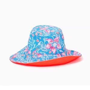 NWT Lilly Pulitzer Reversible Canvas Hat Floral Blue and Pink